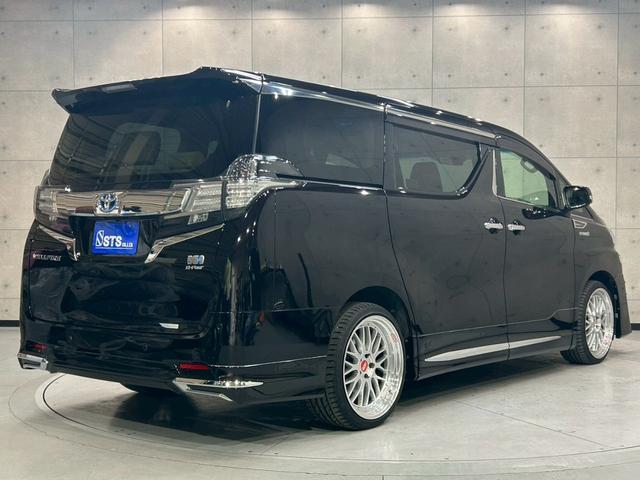 ヴェルファイアハイブリッド Ｘ　モデリスタフルエアロ　社外２０インチＡＷ　ムーンルーフ　両側パワスラ　ＬＥＤヘッドライト　フォグ　純正ナビ　フルセグＴＶ　ＢＴ接続　バックカメラ　フリップダウン　オートクルーズ　スマートキー　ＥＴＣ（14枚目）