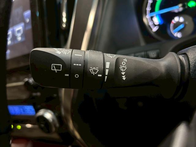 ヴェルファイアハイブリッド Ｘ　モデリスタフルエアロ　社外２０インチＡＷ　ムーンルーフ　両側パワスラ　ＬＥＤヘッドライト　フォグ　純正ナビ　フルセグＴＶ　ＢＴ接続　バックカメラ　フリップダウン　オートクルーズ　スマートキー　ＥＴＣ（30枚目）