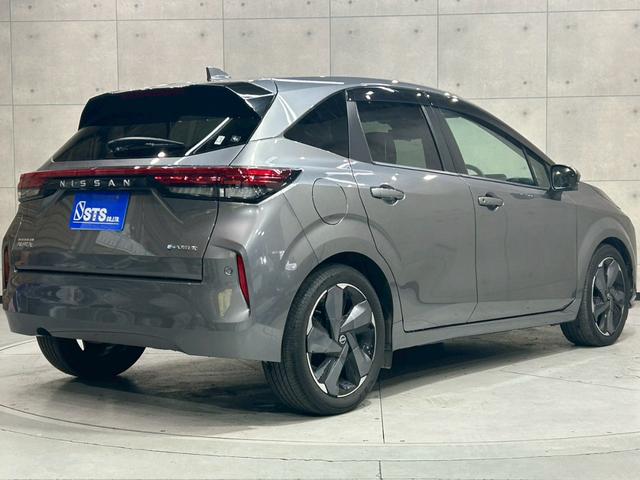 オーラ Ｇ　レザーエディション　弊社ユーザー様１オーナー　プロパイロット　電子パーキング　純正ナビ　フルセグＴＶ　アラウンドビューモニター　ＵＳＢ／タイプＣ　ドラレコ　レザーシート　ＬＥＤライト　Ａライト　純正ＡＷ　予備キー　ＥＴＣ（14枚目）