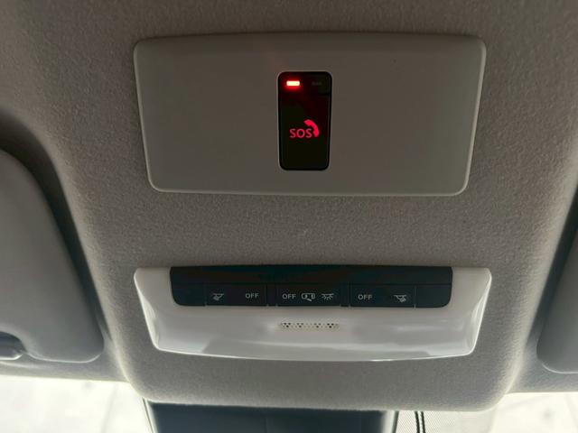 オーラ Ｇ　レザーエディション　弊社ユーザー様１オーナー　プロパイロット　電子パーキング　純正ナビ　フルセグＴＶ　アラウンドビューモニター　ＵＳＢ／タイプＣ　ドラレコ　レザーシート　ＬＥＤライト　Ａライト　純正ＡＷ　予備キー　ＥＴＣ（33枚目）