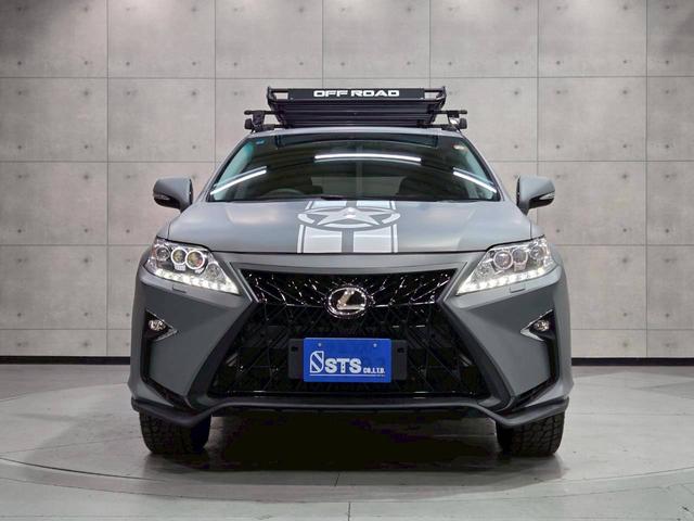 ＲＸ ＲＸ２７０　グレー全塗装　社外バンパー・グリル・マフラー・ＬＥＤヘッドライト　ルーフラック　社外１７インチアルミ　純正ナビ　フルセグＴＶ　バックモニター　レザーシート　パワーシート　クルコン　スマートキー　ＥＴＣ（8枚目）