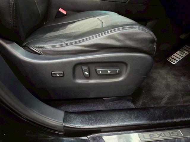 ＲＸ ＲＸ２７０　グレー全塗装　社外バンパー・グリル・マフラー・ＬＥＤヘッドライト　ルーフラック　社外１７インチアルミ　純正ナビ　フルセグＴＶ　バックモニター　レザーシート　パワーシート　クルコン　スマートキー　ＥＴＣ（51枚目）