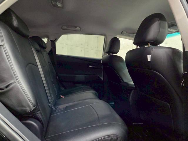 ＲＸ ＲＸ２７０　グレー全塗装　社外バンパー・グリル・マフラー・ＬＥＤヘッドライト　ルーフラック　社外１７インチアルミ　純正ナビ　フルセグＴＶ　バックモニター　レザーシート　パワーシート　クルコン　スマートキー　ＥＴＣ（57枚目）