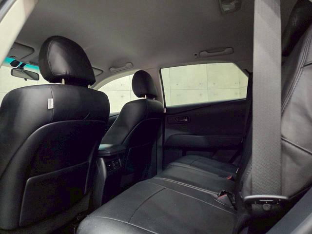 ＲＸ ＲＸ２７０　グレー全塗装　社外バンパー・グリル・マフラー・ＬＥＤヘッドライト　ルーフラック　社外１７インチアルミ　純正ナビ　フルセグＴＶ　バックモニター　レザーシート　パワーシート　クルコン　スマートキー　ＥＴＣ（60枚目）