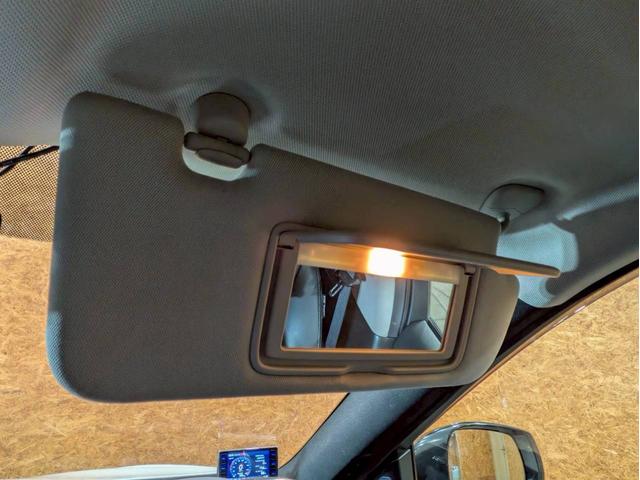 スカイライン ２００ＧＴ－ｔタイプＰ　ＷＯＲＫ２０ＡＷ　ＢＲＩＴＺ車高調・マフラー　社外エアロ　トランクスポイラー　純正ナビ　ＢＴ接続　フルセグＴＶ　アラウンドビュー　黒レザーシート　パワーシート　シートヒーター　レーダークルーズ　ＥＴＣ（39枚目）