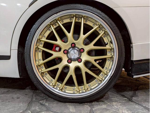 スカイライン ２００ＧＴ－ｔタイプＰ　ＷＯＲＫ２０ＡＷ　ＢＲＩＴＺ車高調・マフラー　社外エアロ　トランクスポイラー　純正ナビ　ＢＴ接続　フルセグＴＶ　アラウンドビュー　黒レザーシート　パワーシート　シートヒーター　レーダークルーズ　ＥＴＣ（74枚目）