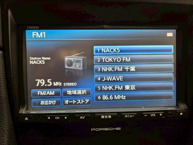 ケイマン ベースグレード　６速ＭＴ　左ハンドル　スポーツクロノＰＫＧ　スポーツエキゾーストシステム　Ｈ＆Ｒダウンサス　黒塗装１９ＡＷ　純正ナビ　ＤＴＶ　ＢＴ接続　バックカメラ　ハーフレザー　電動シート　シートヒーター　ドラレコ（52枚目）