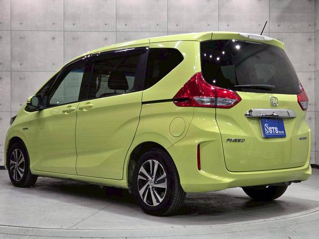 フリードハイブリッド ハイブリッド・ＥＸ　純正ナビ　フルセグＴＶ　Ｂｌｕｅｔｏｏｔｈ　バックカメラ　フリップダウン　ＬＥＤヘッドライト　両側パワスラ　純正１５インチＡＷ　ハーフレザーシート　シートヒーター　レーダークルーズ　スペアキー　ＥＴＣ（19枚目）