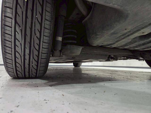 フリードハイブリッド ハイブリッド・ＥＸ　純正ナビ　フルセグＴＶ　Ｂｌｕｅｔｏｏｔｈ　バックカメラ　フリップダウン　ＬＥＤヘッドライト　両側パワスラ　純正１５インチＡＷ　ハーフレザーシート　シートヒーター　レーダークルーズ　スペアキー　ＥＴＣ（24枚目）