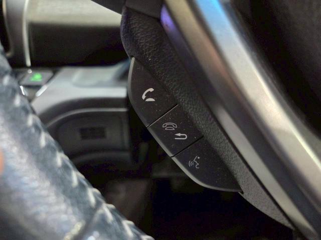 フリードハイブリッド ハイブリッド・ＥＸ　純正ナビ　フルセグＴＶ　Ｂｌｕｅｔｏｏｔｈ　バックカメラ　フリップダウン　ＬＥＤヘッドライト　両側パワスラ　純正１５インチＡＷ　ハーフレザーシート　シートヒーター　レーダークルーズ　スペアキー　ＥＴＣ（32枚目）