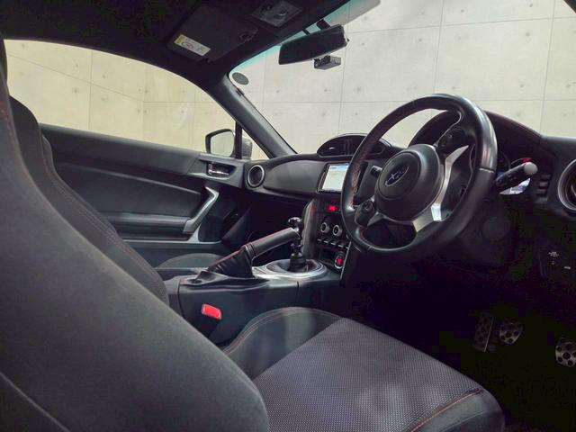ＢＲＺ Ｓ　後期最終型！アプライドＨ型　純正リアウィング　ＧＲ８６純正１８インチアルミホイール＆ミシュランＰＳ４　ＫＥＮＷＯＯＤ純正ナビ　弊社ユーザー様ワンオーナー　Ｂカメラ　Ｂｌｕｅｔｏｏｔｈ　ＥＴＣ　ドラレコ（57枚目）