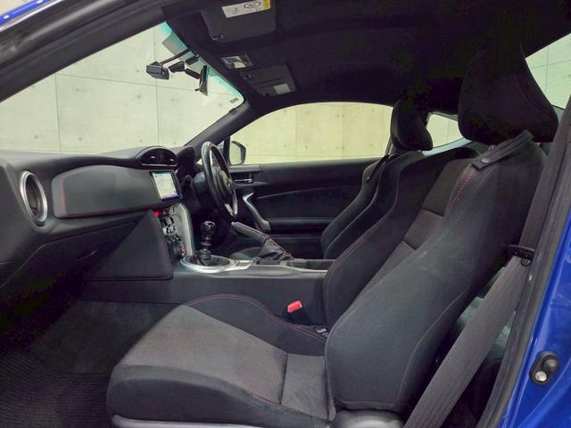 ＢＲＺ Ｓ　後期最終型！アプライドＨ型　純正リアウィング　ＧＲ８６純正１８インチアルミホイール＆ミシュランＰＳ４　ＫＥＮＷＯＯＤ純正ナビ　弊社ユーザー様ワンオーナー　Ｂカメラ　Ｂｌｕｅｔｏｏｔｈ　ＥＴＣ　ドラレコ（61枚目）