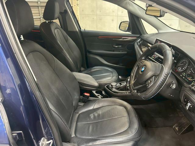 ２シリーズ ２１８ｉアクティブツアラー　ラグジュアリー　社外１８インチＡＷ　ＬＥＤヘッドライト　パワーバックドア　純正ナビ　Ｂｌｕｅｔｏｏｔｈ　リアカメラ　レザーシート　パワーシート　シートヒーター　レーダークルーズ　ＨＵＤ　ドラレコ　スマートキー　ＥＴＣ（47枚目）