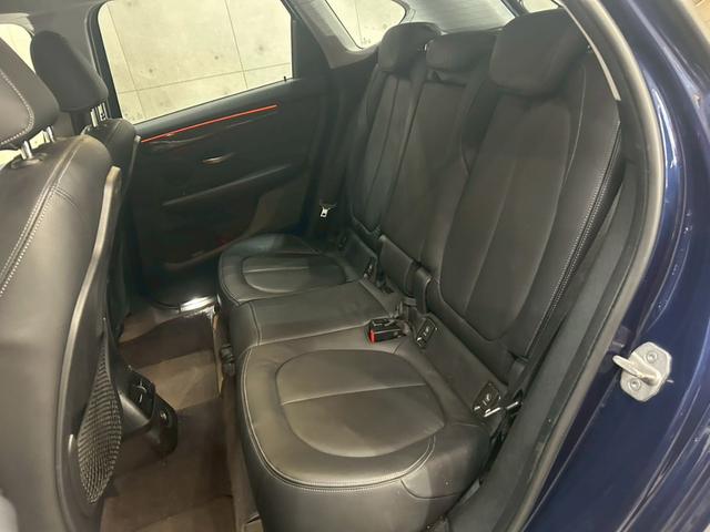 ２シリーズ ２１８ｉアクティブツアラー　ラグジュアリー　社外１８インチＡＷ　ＬＥＤヘッドライト　パワーバックドア　純正ナビ　Ｂｌｕｅｔｏｏｔｈ　リアカメラ　レザーシート　パワーシート　シートヒーター　レーダークルーズ　ＨＵＤ　ドラレコ　スマートキー　ＥＴＣ（57枚目）