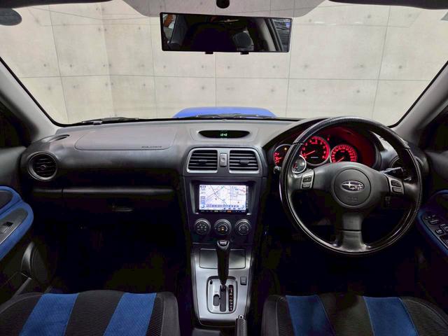 インプレッサ ＷＲＸ　ＷＲ－リミテッド　２００５　屋内車庫・カバー保管／ユーザー様直接仕入れ／ＳＴｉゲノムターボ計／ＳＴｉゲノムマフラー／ＳＴｉフロントリップ／スバル純正ＲＡＹＳ１７インチＡＷ／リアウイング／ＨＩＤヘッドライト／社外ナビ／リモコンキー（25枚目）