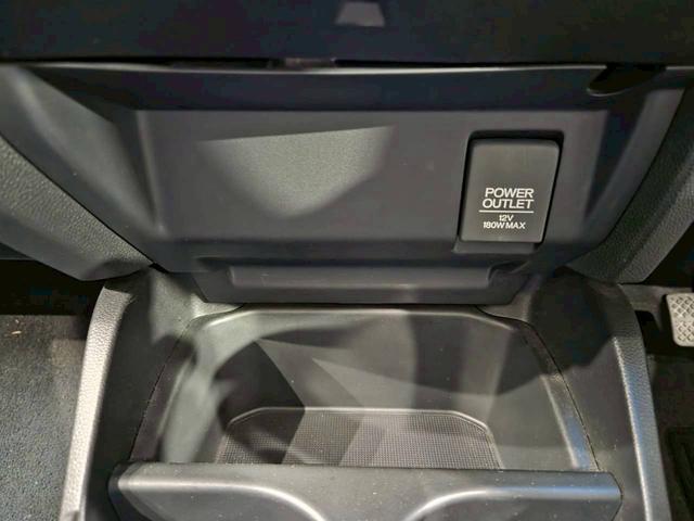 フィットハイブリッド Ｌパッケージ　ユーザー様直接仕入　純正ナビ　フルセグＴＶ　ＢＴ接続　バックモニター　ハーフレザーシート　ＬＥＤライト　オートライト　純正ホイール　ステアスイッチ　オートクルーズ　ドラレコ　プラズマクラスター　ＥＴＣ（41枚目）