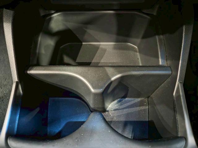 フィットハイブリッド Ｌパッケージ　ユーザー様直接仕入　純正ナビ　フルセグＴＶ　ＢＴ接続　バックモニター　ハーフレザーシート　ＬＥＤライト　オートライト　純正ホイール　ステアスイッチ　オートクルーズ　ドラレコ　プラズマクラスター　ＥＴＣ（42枚目）