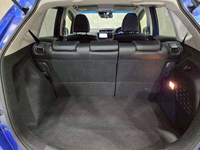 フィットハイブリッド Ｌパッケージ　ユーザー様直接仕入　純正ナビ　フルセグＴＶ　ＢＴ接続　バックモニター　ハーフレザーシート　ＬＥＤライト　オートライト　純正ホイール　ステアスイッチ　オートクルーズ　ドラレコ　プラズマクラスター　ＥＴＣ（65枚目）