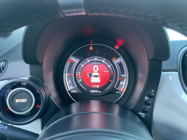 アバルト595 ベースグレード レコードモンツァマフラー、ECUチューン、左ハンドル、ディスプレイオーディオ(11枚目)