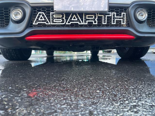 アバルト595 ベースグレード レコードモンツァマフラー、ECUチューン、左ハンドル、ディスプレイオーディオ(21枚目)