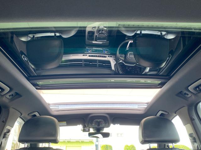 Ｑ７ 　３．０ＴＦＳＩクワトロ　Ｓラインパッケージ／パノラマＳＲ／アダプティブエアサス　／マトリックスＬＥＤ／純正ナビ／アラウンドビューカメラ／ブラックレザーシート／フルセグＴＶ／取説／保証書／スペアキー／（3枚目）