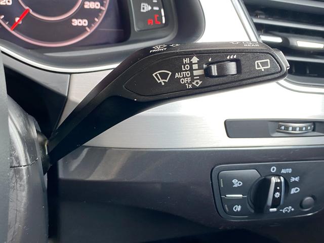 Ｑ７ 　３．０ＴＦＳＩクワトロ　Ｓラインパッケージ／パノラマＳＲ／アダプティブエアサス　／マトリックスＬＥＤ／純正ナビ／アラウンドビューカメラ／ブラックレザーシート／フルセグＴＶ／取説／保証書／スペアキー／（9枚目）