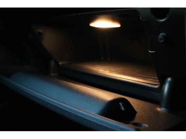 ＭＩＮＩ クーパーＳＤ　クラブマン　当店買取車両　インテリジェントＳ　ＡＣＣ　純正ナビ　ＢＴ　ＵＳＢ　Ｂカメラ　Ｐセンサー　ステアＳ　Ａライト　Ｆ／Ｒフォグ　Ａワイパー　アンビエントライト　純正１７インチＡＷ　ミラー一体型ＥＴＣ　禁煙（46枚目）