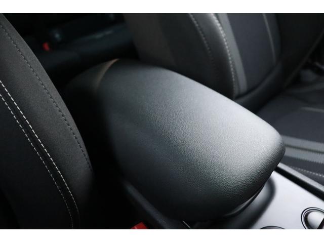 ＭＩＮＩ クーパーＳＤ　クラブマン　当店買取車両　インテリジェントＳ　ＡＣＣ　純正ナビ　ＢＴ　ＵＳＢ　Ｂカメラ　Ｐセンサー　ステアＳ　Ａライト　Ｆ／Ｒフォグ　Ａワイパー　アンビエントライト　純正１７インチＡＷ　ミラー一体型ＥＴＣ　禁煙（47枚目）