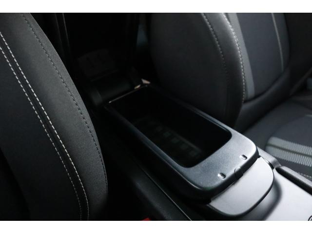 ＭＩＮＩ クーパーＳＤ　クラブマン　当店買取車両　インテリジェントＳ　ＡＣＣ　純正ナビ　ＢＴ　ＵＳＢ　Ｂカメラ　Ｐセンサー　ステアＳ　Ａライト　Ｆ／Ｒフォグ　Ａワイパー　アンビエントライト　純正１７インチＡＷ　ミラー一体型ＥＴＣ　禁煙（48枚目）