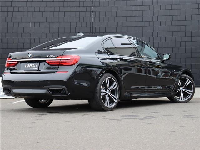 ７シリーズ ７４０ｄ　ｘＤｒｉｖｅ　Ｍスポーツ　イージークローザー　全席シートヒーター　エアシート　全方位カメラ　フルセグＴＶ　アクティブクルーズコントロール　ヘッドアップディスプレイ　アンビエントライト　パーキングアシスト　レーンキープアシスト（44枚目）
