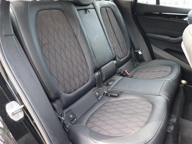 Ｇｏｏ鑑定はＪＡＡＡ（日本自動車鑑定協会）に委託し、内外装の状態、走行距離、機関、修復歴を細かくチェック致します。