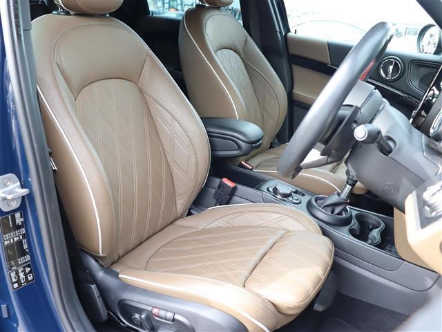 MINI ジョンクーパーワークス クロスオーバー 純正ナビ【BT/USB】インテリジェントセーフティ ヘッドアップディスプレイ アダプティブクルーズコントロール パドルシフト バックカメラ パーキングアシスト レザーシート ドライブレコーダー 禁煙車(10枚目)