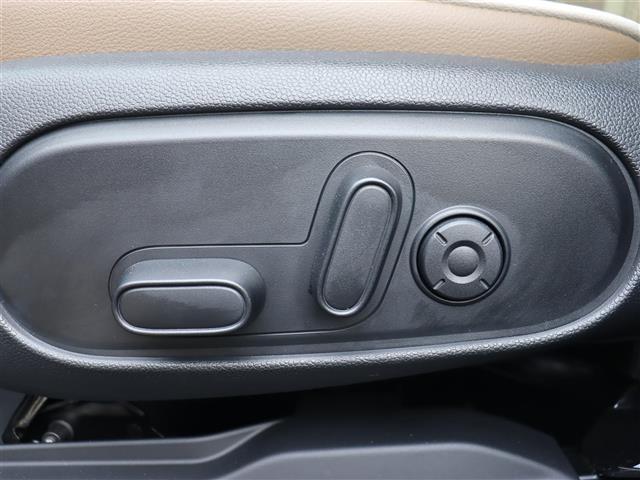 MINI ジョンクーパーワークス クロスオーバー 純正ナビ【BT/USB】インテリジェントセーフティ ヘッドアップディスプレイ アダプティブクルーズコントロール パドルシフト バックカメラ パーキングアシスト レザーシート ドライブレコーダー 禁煙車(13枚目)