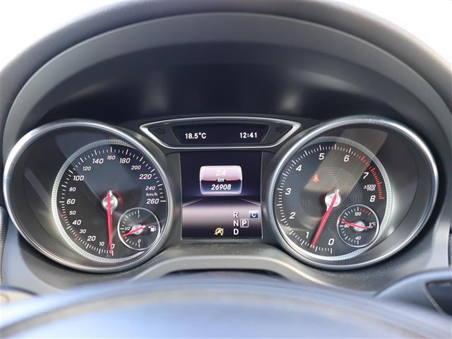 ＧＬＡクラス ＧＬＡ２２０　４マチック　レーダーセーフティＰＫＧ　黒革シート　シートヒーター　パワーテールゲート　アダプティブクルーズコントロール　純正ナビＴＶ　バックカメラ　キーレスゴー　ＥＴＣ　ダイナミックセレクト　アイドリングストップ（19枚目）