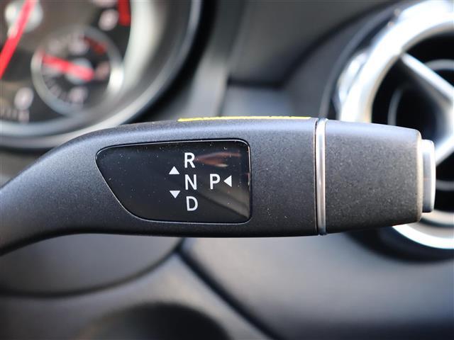 ＧＬＡクラス ＧＬＡ２２０　４マチック　レーダーセーフティＰＫＧ　黒革シート　シートヒーター　パワーテールゲート　アダプティブクルーズコントロール　純正ナビＴＶ　バックカメラ　キーレスゴー　ＥＴＣ　ダイナミックセレクト　アイドリングストップ（21枚目）