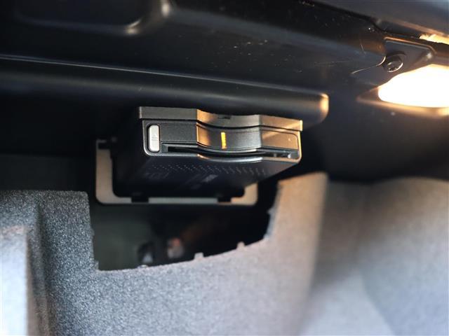 ＧＬＡクラス ＧＬＡ２２０　４マチック　レーダーセーフティＰＫＧ　黒革シート　シートヒーター　パワーテールゲート　アダプティブクルーズコントロール　純正ナビＴＶ　バックカメラ　キーレスゴー　ＥＴＣ　ダイナミックセレクト　アイドリングストップ（32枚目）