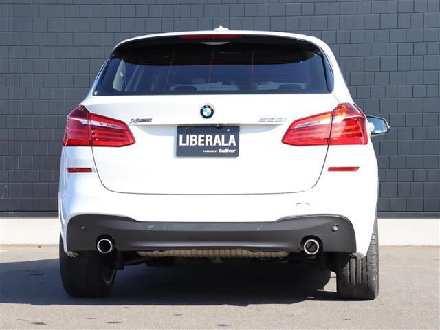 ２シリーズ ２２５ｉ　ｘＤｒｉｖｅアクティブツアラー　Ｍスポーツ　インテリジェントセーフティ　パワーシート　シートヒーター　純正ナビ　バックカメラ　コンフォートアクセス　パワーテールゲート　パドルシフト　コーナーセンサー　パーキングアシスト　ミラー型ＥＴＣ　ＬＥＤ（38枚目）