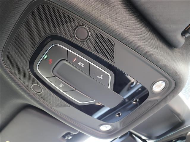 A5スポーツバック 2.0TFSIスポーツ Sラインパッケージ 純正ナビ【BT/CD/DVD/フルセグTV/AUX】バーチャルコックピット バックカメラ パーキングアシスト アダプティブクルーズコントロール シートヒーター パドルシフト(28枚目)