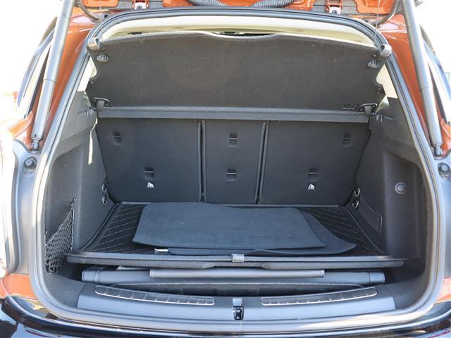 ＭＩＮＩ クーパーＤ　クロスオーバー　サンルーフ☆純正ディーラーナビ☆バックカメラ☆ヘッドアップディスプレイ☆ハーフレザーシート☆前席パワーシート☆前席シートヒーター☆ｈａｒｍａｎ　ｋａｒｄｏｎ（14枚目）