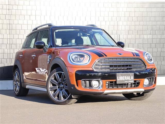 ＭＩＮＩ クーパーＤ　クロスオーバー　サンルーフ☆純正ディーラーナビ☆バックカメラ☆ヘッドアップディスプレイ☆ハーフレザーシート☆前席パワーシート☆前席シートヒーター☆ｈａｒｍａｎ　ｋａｒｄｏｎ（16枚目）