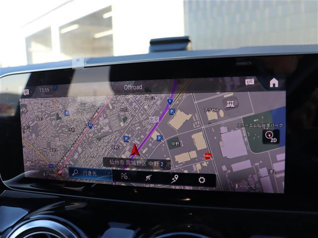 Bクラス B180 レーダーセーフティPKG パノラマスライディングルーフ 純正ナビ【BT/USB】ワイヤレス充電 360°カメラ ヘッドアップディスプレイ パワーバックドア レザーシート ACC シートヒーター 禁煙車(6枚目)