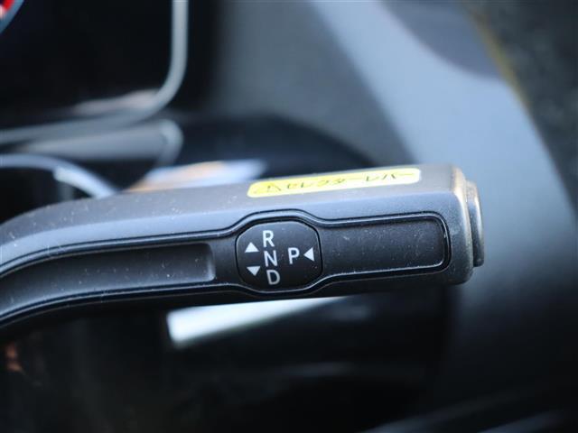 Bクラス B180 レーダーセーフティPKG パノラマスライディングルーフ 純正ナビ【BT/USB】ワイヤレス充電 360°カメラ ヘッドアップディスプレイ パワーバックドア レザーシート ACC シートヒーター 禁煙車(26枚目)