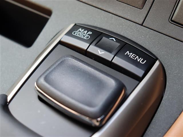 CT CT200h バージョンL 純正ディーラーナビバックカメラワンセグTVパドルシフトレザーシート前席パワーシート前席シートヒーターステアリングヒーター純正アルミ夏タイヤ17インチ(17枚目)