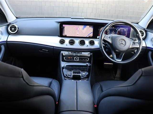 �k�h�a�d�q�`�k�`�͗A���ԑI�т̂��ׂĂ����ߒ����V���ȃX�^�C�����Ă���C���|�[�g�Z���N�g�u�����h�ł��B