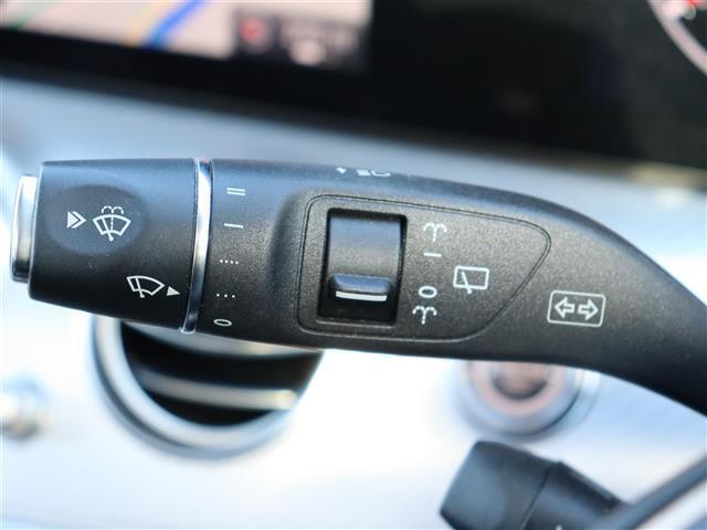 �k�h�a�d�q�`�k�`�͗A���ԑI�т̂��ׂĂ����ߒ����V���ȃX�^�C�����Ă���C���|�[�g�Z���N�g�u�����h�ł��B