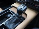 Ｔ６　ＡＷＤ　インスクリプション　パノラマＳＲ　Ｂｏｗｅｒｓ＆Ｗｉｌｋｉｎｓ　茶革　アクティブクルーズコントロール　ヘッドアップディスプレイ　ブラインドスポットモニター　レーンキープ　３６０°　純２０ＡＷ　純ナビ　ＬＥＤオートライト（28枚目）