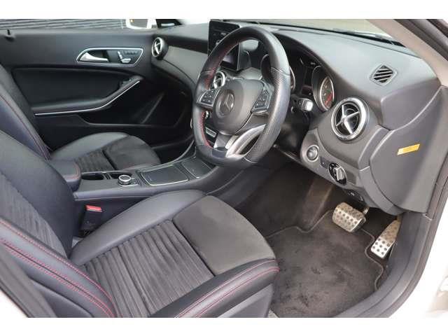 ＣＬＡ１８０　シューティングブレーク　ＡＭＧスタイル　プレミアムパッケージ　レーダーセーフティパッケージ　キーレスゴー　純正ＨＤＤナビ（ＣＤ／ＤＶＤ／ＢＴ／Ａｐｐｌｅｃａｒｐｌａｙ／　Ａｎｄｒｏｉｄａｕｔｏ）アンビエントライト　バックカメラ(13枚目)