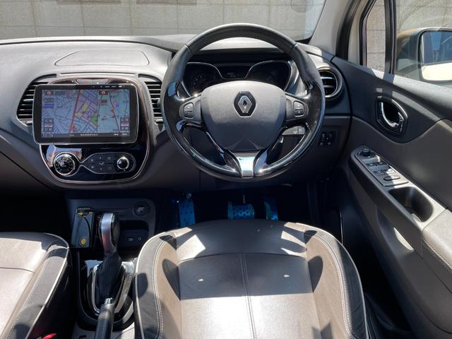 キャプチャー インテンス　レザー　クルコン　社外ナビ　ＡｎｄｒｏｉｄＡｕｔｏ　地デジ　Ｂｌｕｅｔｏｏｔｈ　ｉＰａｄ　ＣＤ　Ｂカメラ　茶半革　シートＨ　ＦＯＣＡＬサウンド　ステアＳ　Ａライト　純正１７インチＡＷ　純正Ｆマット　ＥＴＣ（7枚目）