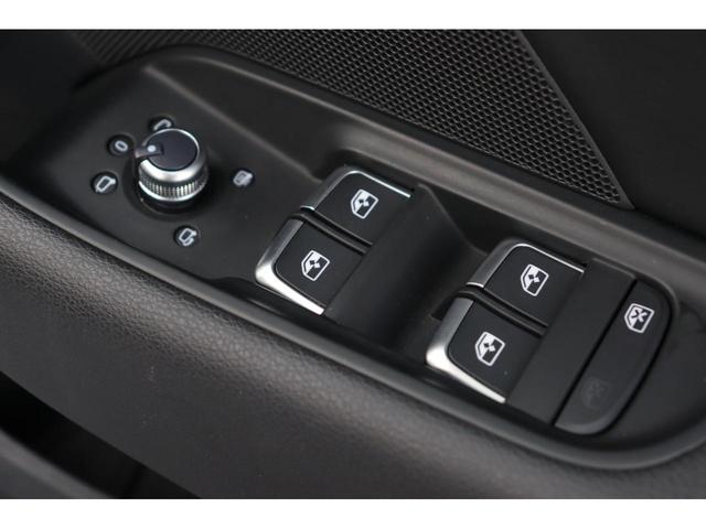 Ａ３セダン セダン　１．４　ＴＦＳＩ　スポーツ　アシスタンスＰＫＧ　バーチャルＣ　純ナビ　ＡｐｐｌｅｃａｒＰｌａｙ／ａｎｄｒｏｉｄａｕｔｏ　地デジ　Ｂカメラ　ＢＴ　半革　シートＨ　ステアＳ　パドルＳ　ＬＥＤライト　Ａライト　Ａワイパー　ＥＴＣ（51枚目）