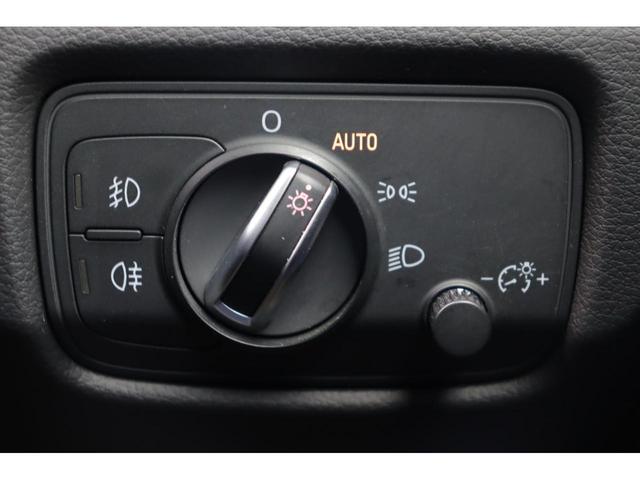 Ａ３ スポーツバック１．４ＴＦＳＩ　パーキングエイド　レインセンサー　純正ナビ　地デジ　Ｂｌｕｅｔｏｏｔｈ　ＣＤ　ＤＶＤ　Ｂカメラ　キセノン　Ａライト　純正１６インチＡＷ　純正フロアマット　スマートキー　ドライブレコーダー前後　ＥＴＣ（32枚目）